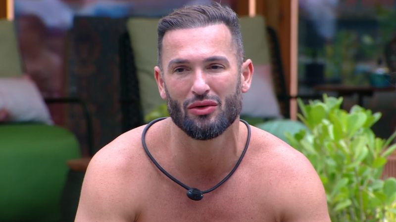 Diego Hypolito faz desabafo sobre cirurgias e problemas com bebida: ‘Perdi tudo’