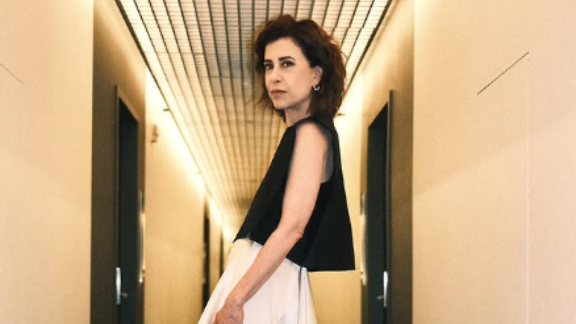Após vitória no Globo de Ouro, Fernanda Torres será entrevistada por Jimmy Kimmel