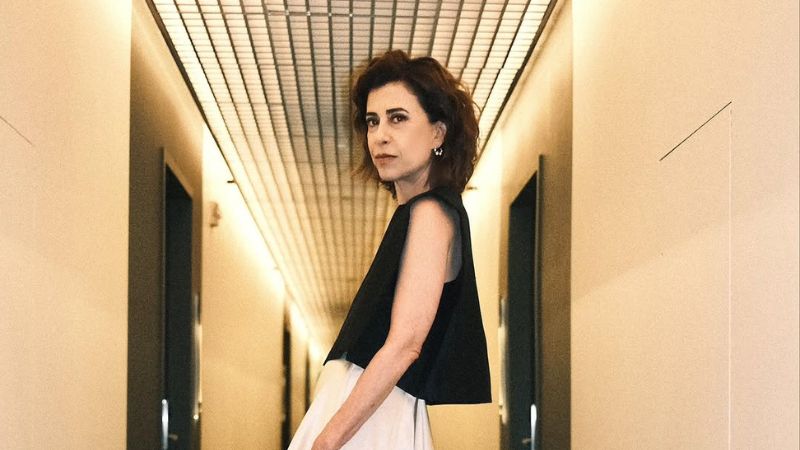 Fernanda Torres pede desculpas por atitude considerada racista: ‘Lamento’