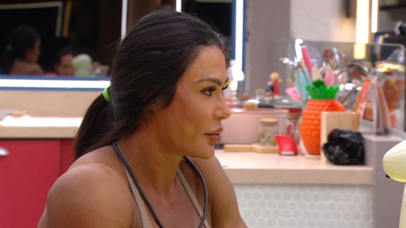 Gracyanne Barbosa faz desabafo sobre rotina alimentar no BBB 25: ‘Estou com compulsão’