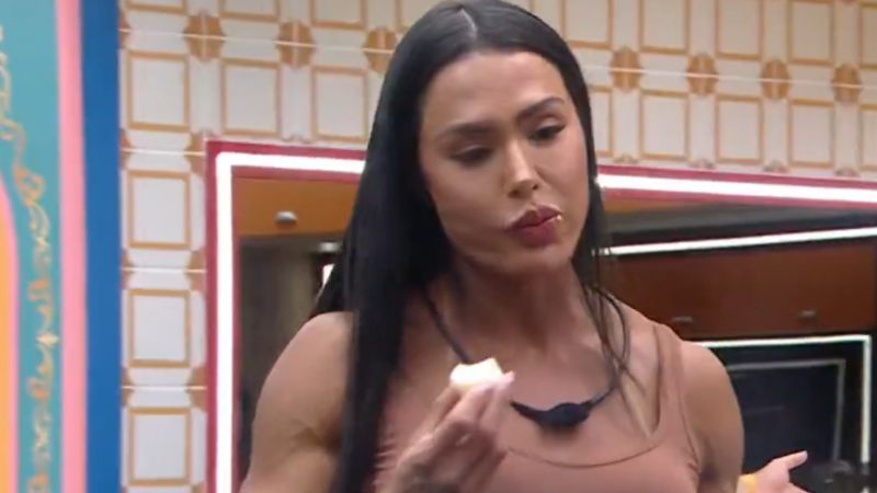 Gracyanne revela há quanto tempo não come chocolate e resposta impressiona