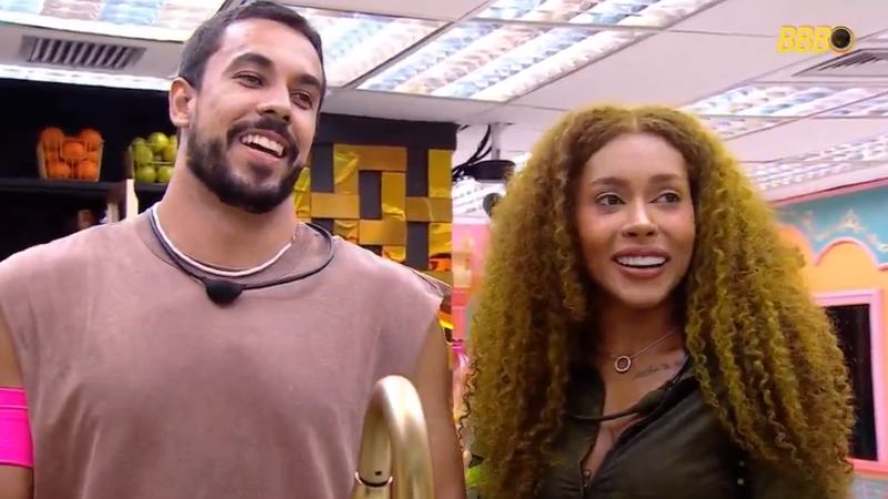 Já pode shippar? Maike elogia a beleza de Giovanna Jacobina no BBB 25: ‘Perfeitíssima’