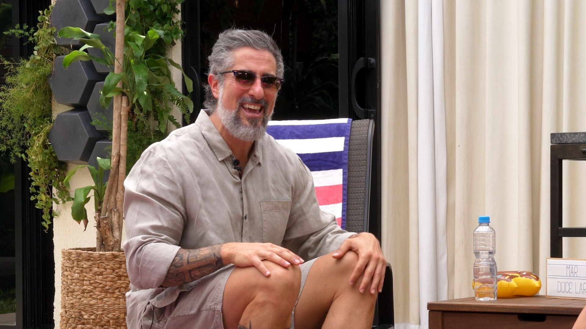 Marcos Mion revela segredo de casamento perfeito e amizade íntima com Sylvester Stallone