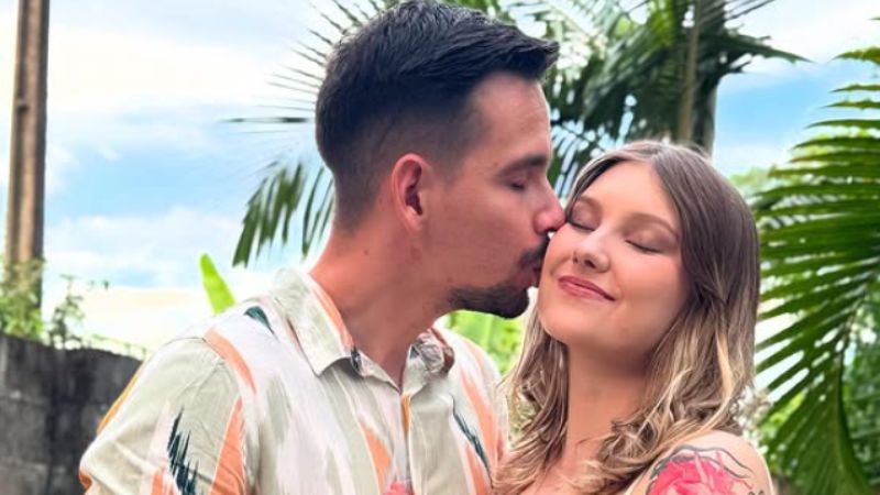 Marido de Isabel Veloso relata experiência no parto do filho: ‘Achei que ia desmaiar’