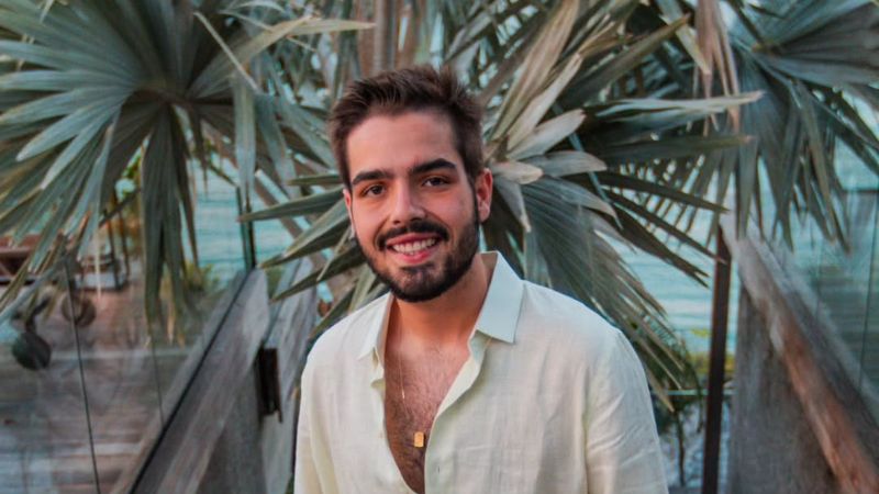 Filho de Faustão assume namoro com empresária e movimenta redes sociais