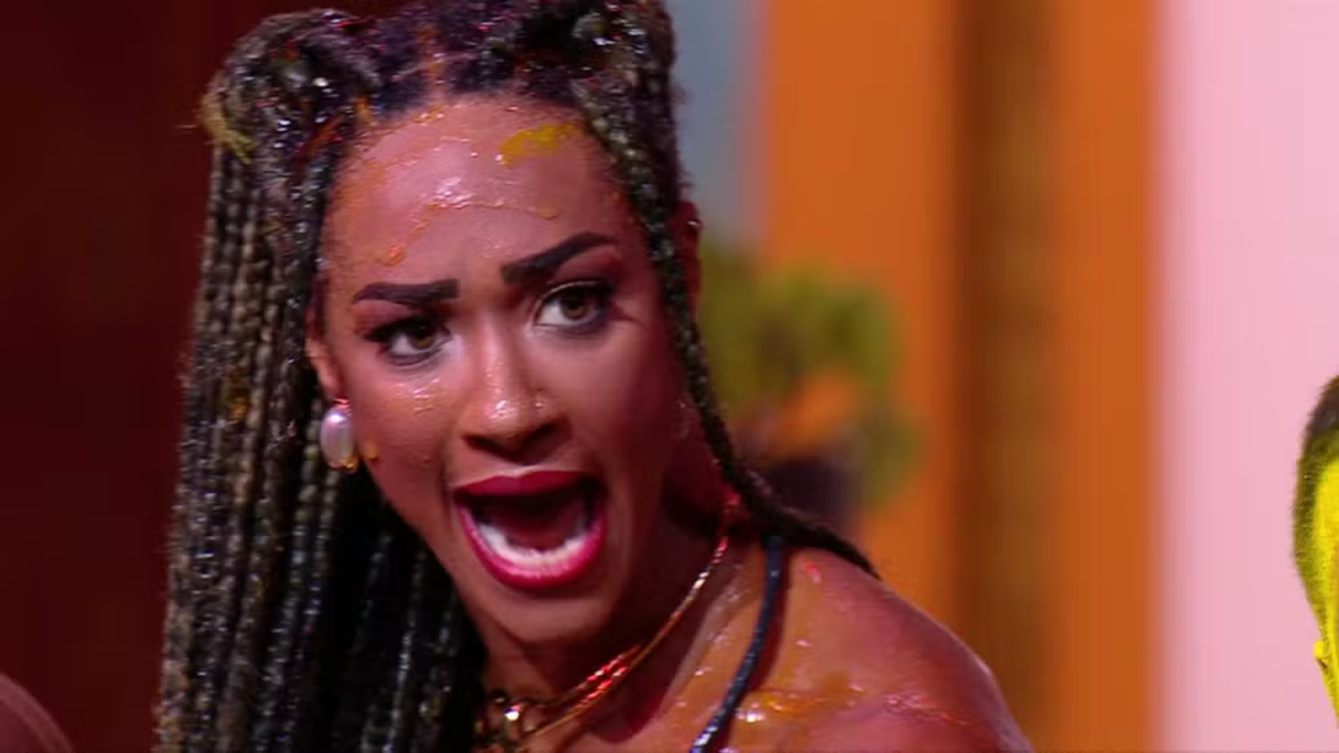 BBB 25: Aline e João Gabriel se exaltam e vira gritaria no Sincerão: ‘Me respeita’