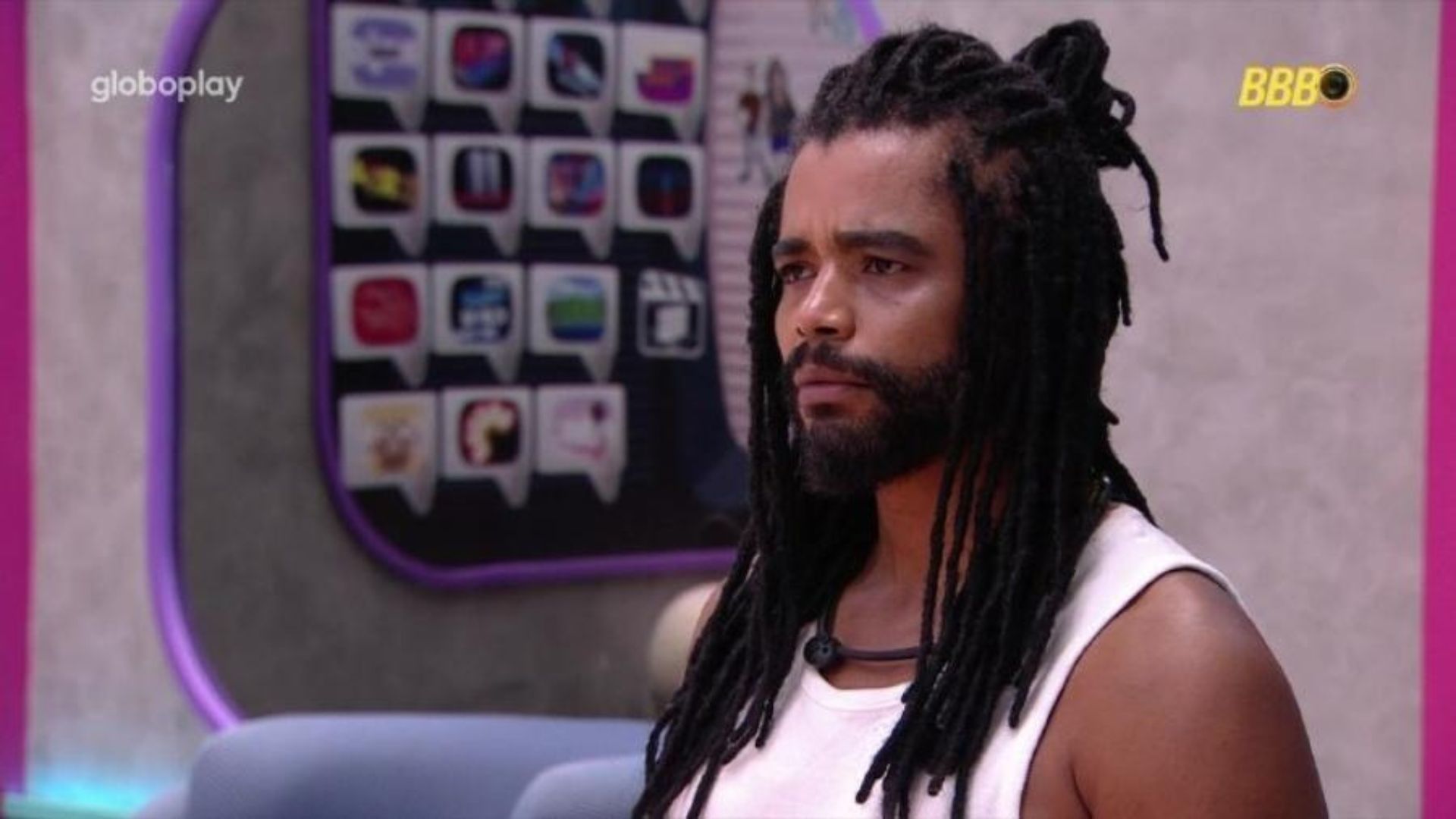 Vidente prevê futuro incerto a Diogo Almeida após BBB 25: ‘Portas podem se fechar’