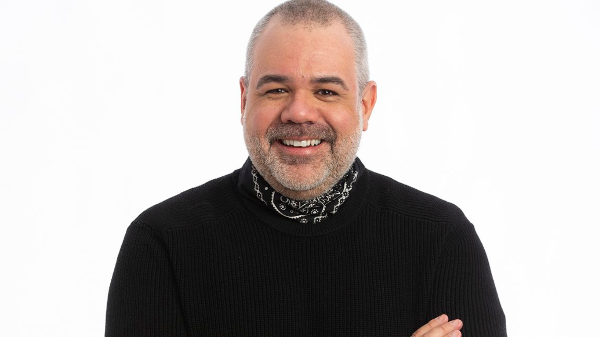 Marcus Montenegro critica etarismo na escalação de atores para novelas: ‘Injustiça artística’
