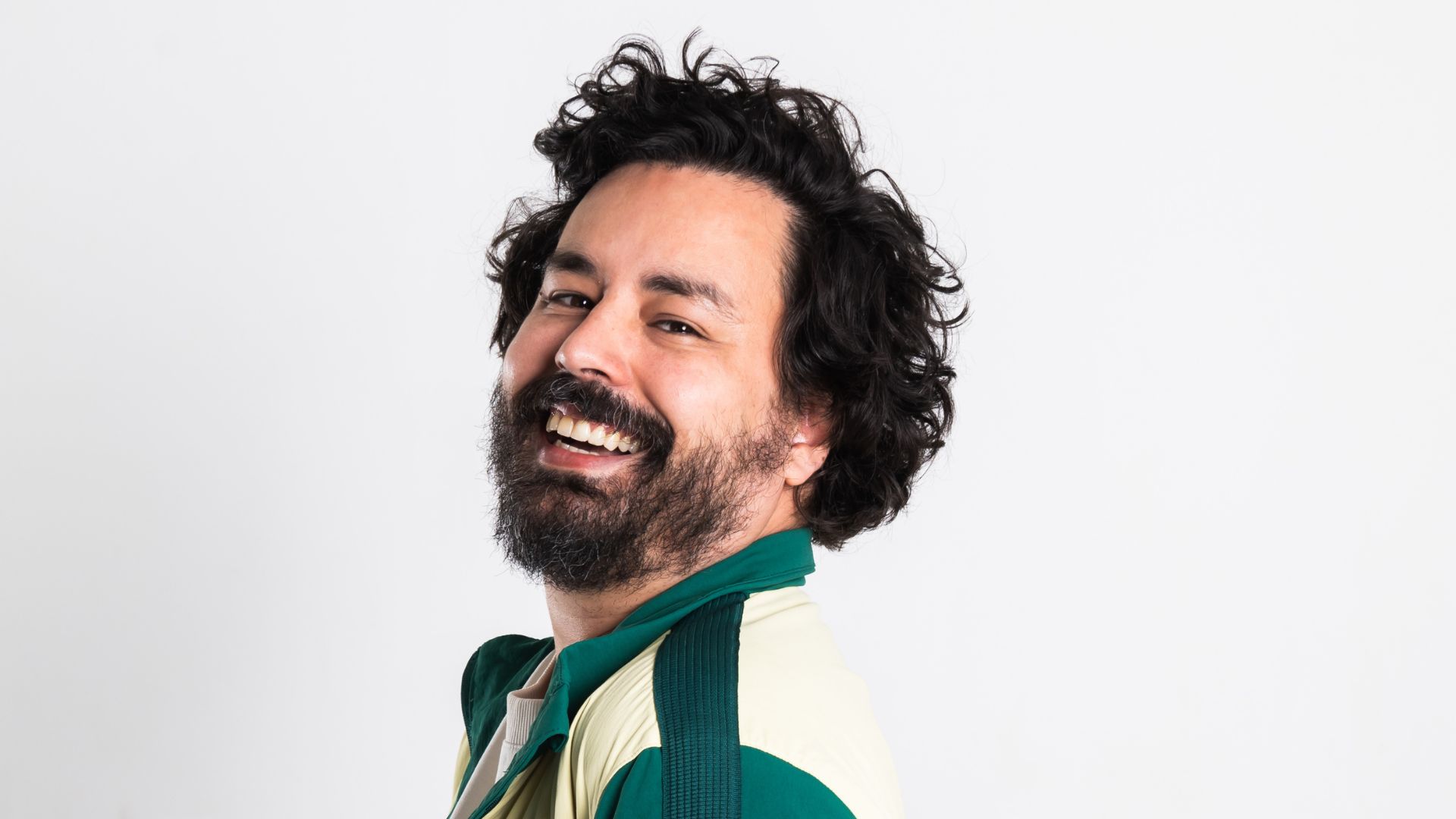 Fernando Pedrosa desabafa sobre sucesso no humor com público LGBTQIAPN+: ‘Válvula de escape’