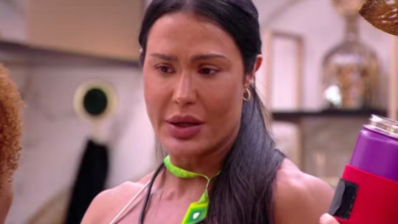 BBB 25: Gracyanne Barbosa revela decepção com aliada: ‘Chateada com a Aline’