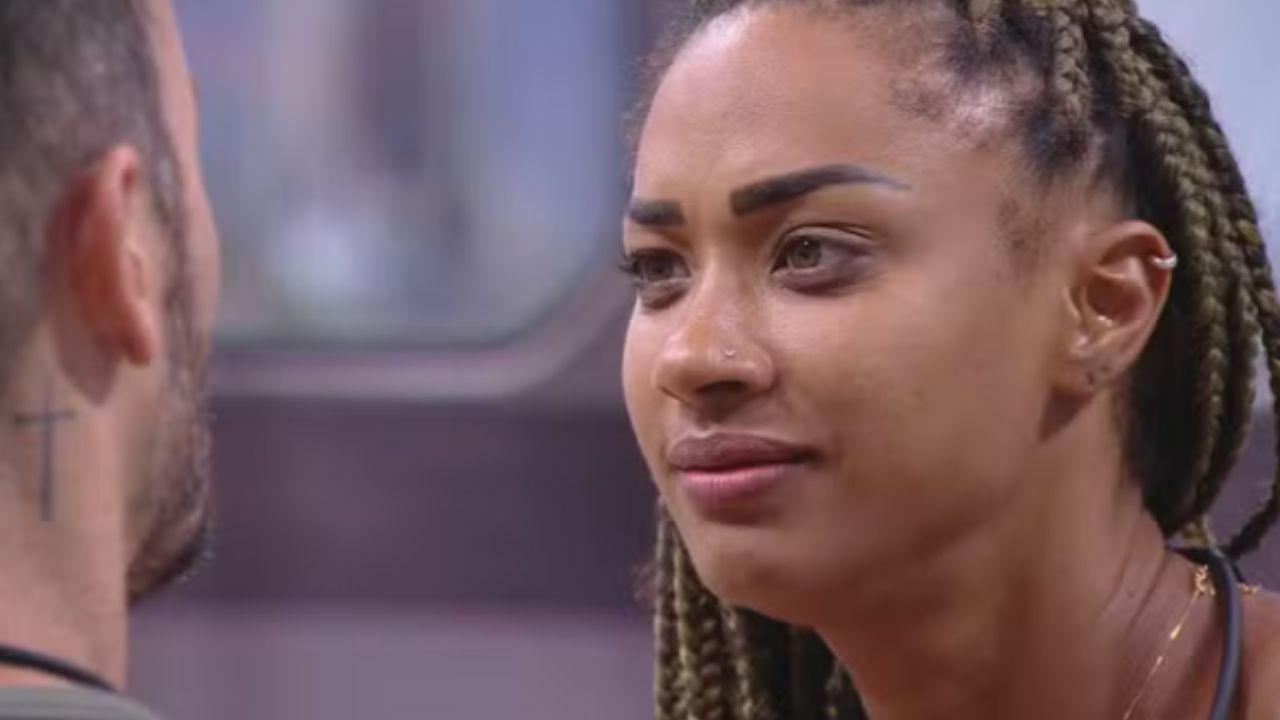 BBB 25: Em noite de eliminação, Aline se emociona em papo com Diego: ‘Me ensinou’