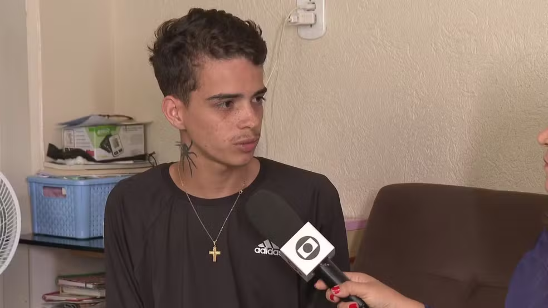 Homem sem filhos fica preso por 24h por ‘atraso de pensão alimentícia’ no DF