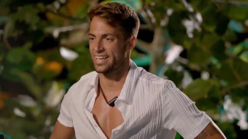 Participante de reality show flagra traição da namorada e tem reação inesperada: ‘Nojo’