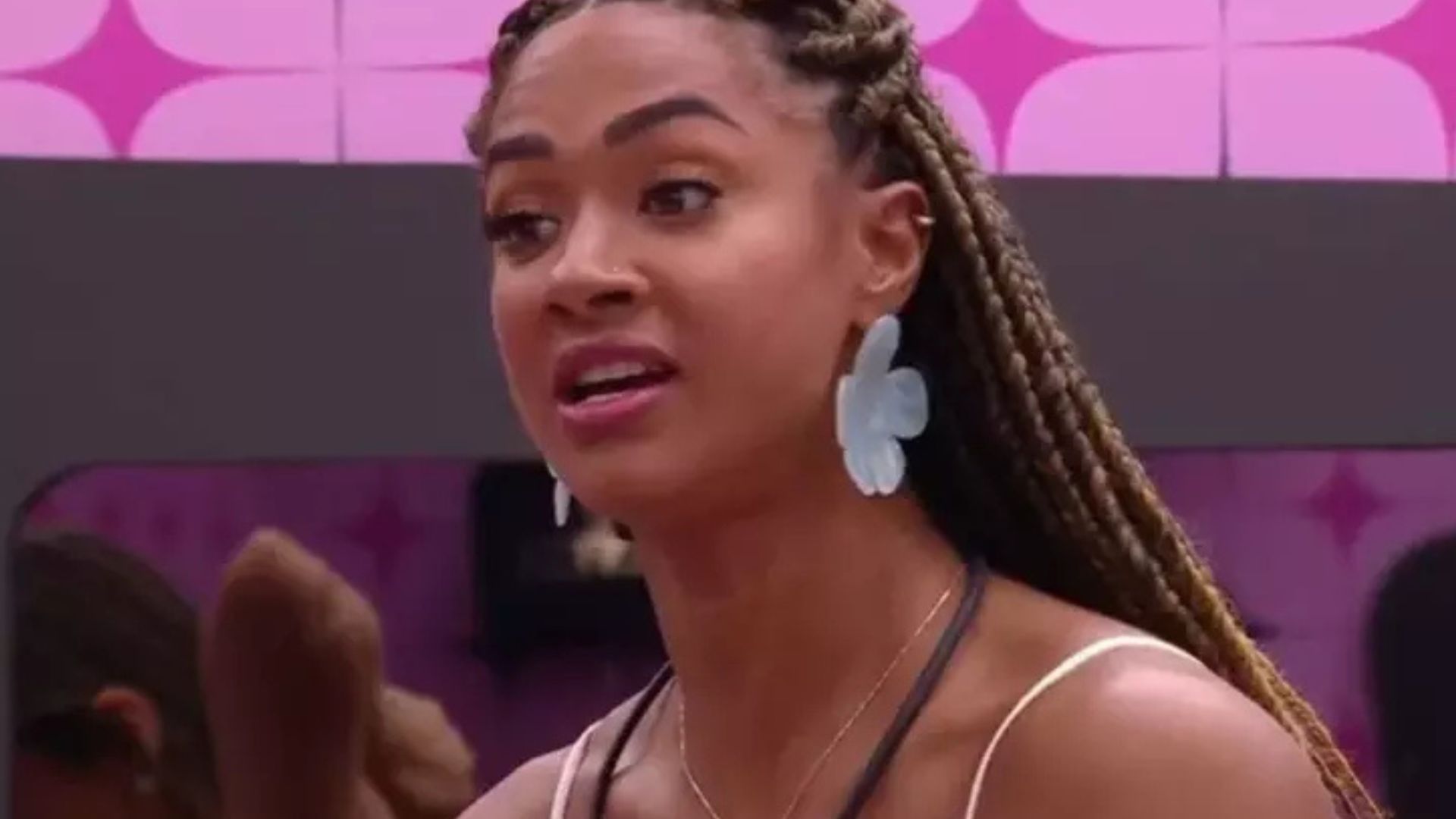 BBB25: Punição causa revolta e brother dispara: ‘Aline e Vinícius aqui não’