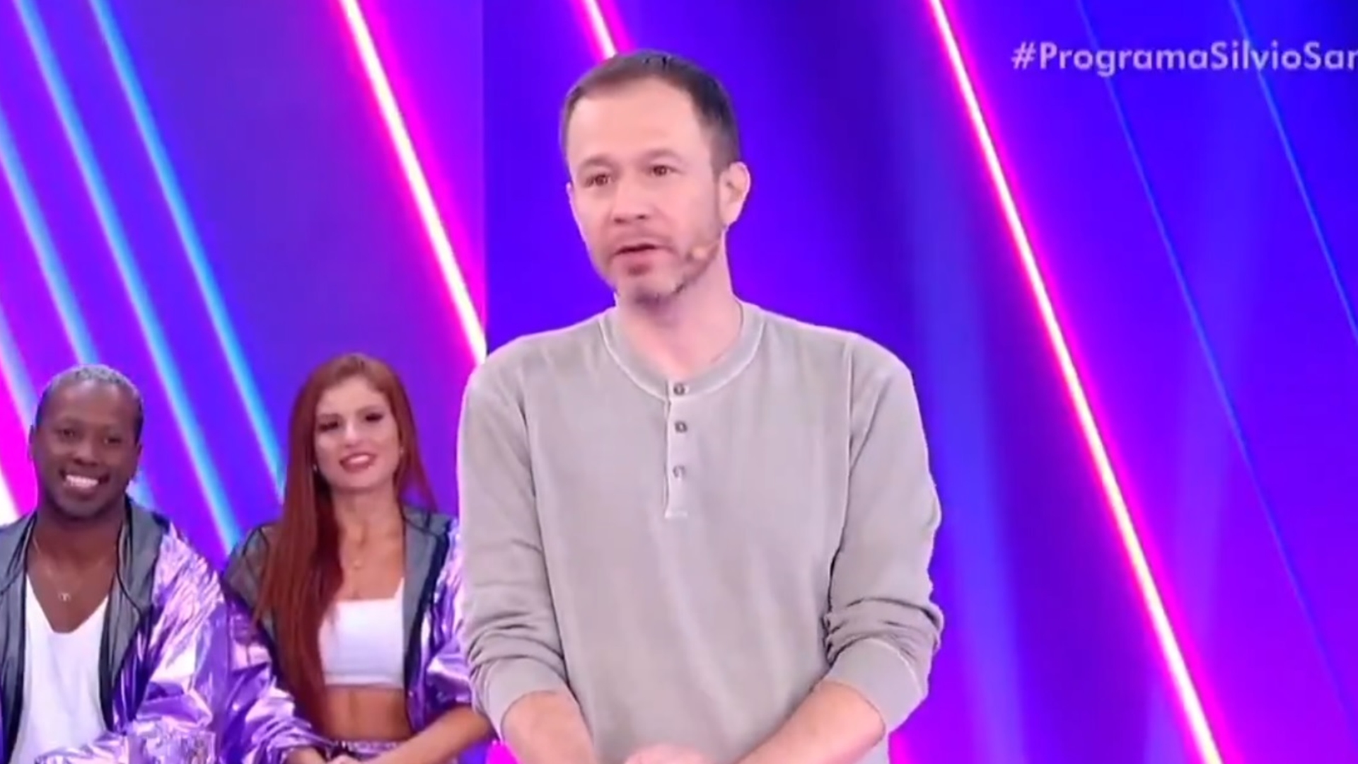 Tiago Leifert revela ter ex-BBB que menos gosta: ‘Quero ter paz’