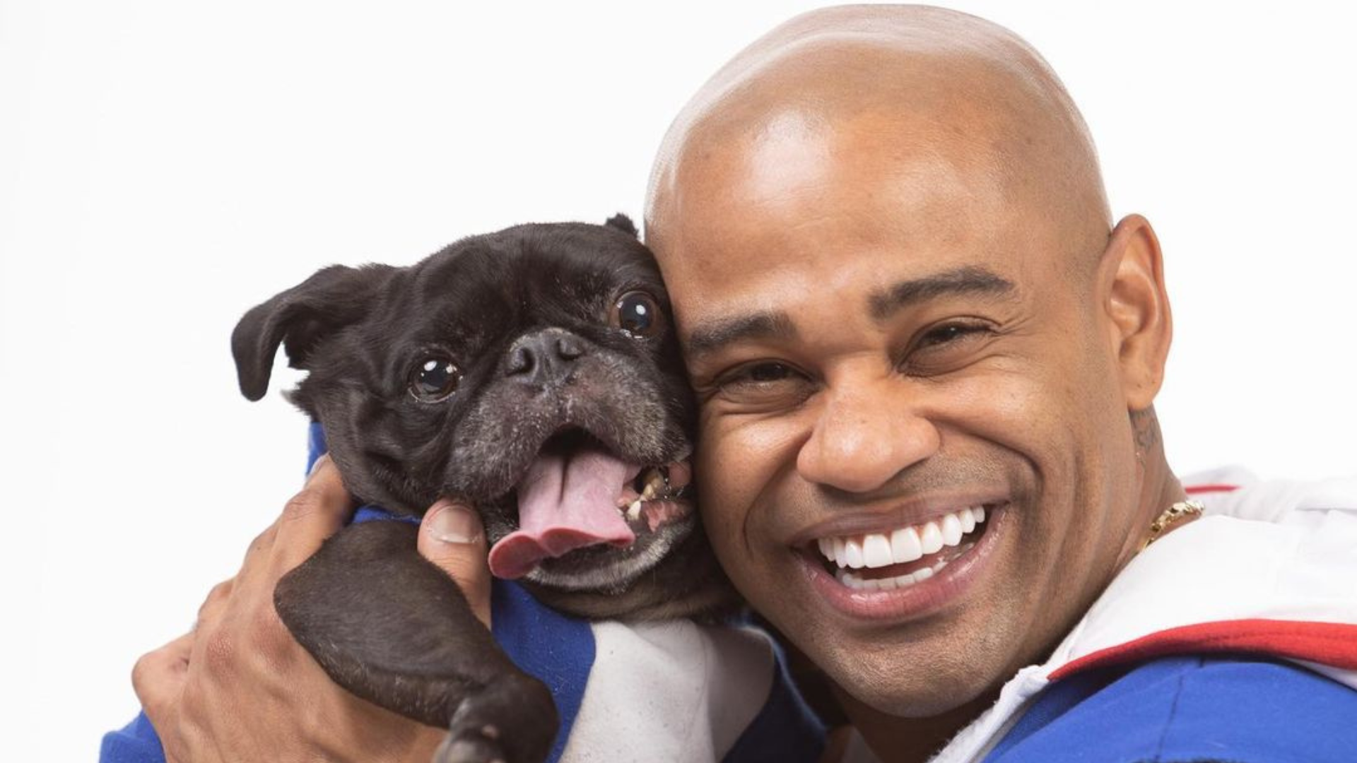 Ex-BBB Cezar Black suspende quimioterapia de seu cachorro: ‘Não existe mais cura’