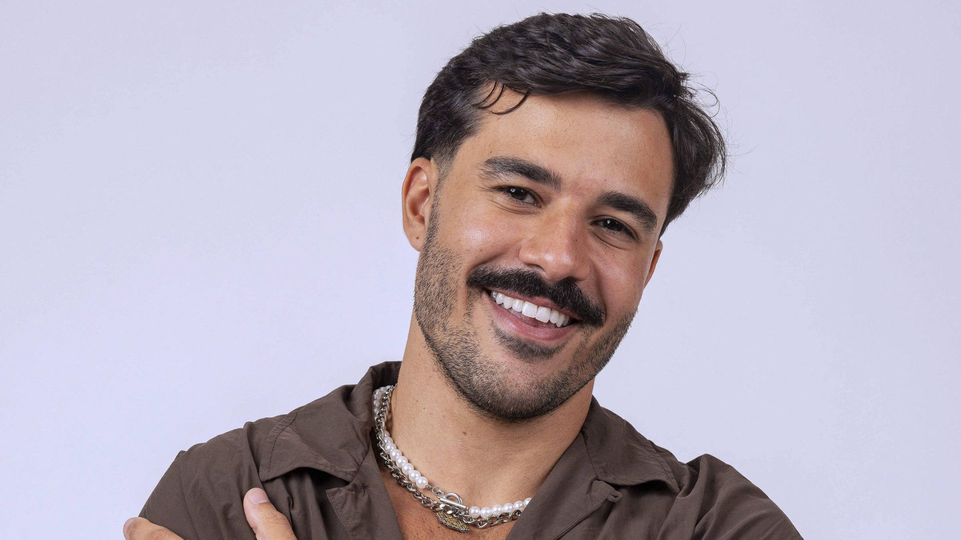 BBB 25: Mateus Pires planeja investir em dom musical após reality show: ‘Aula de canto’