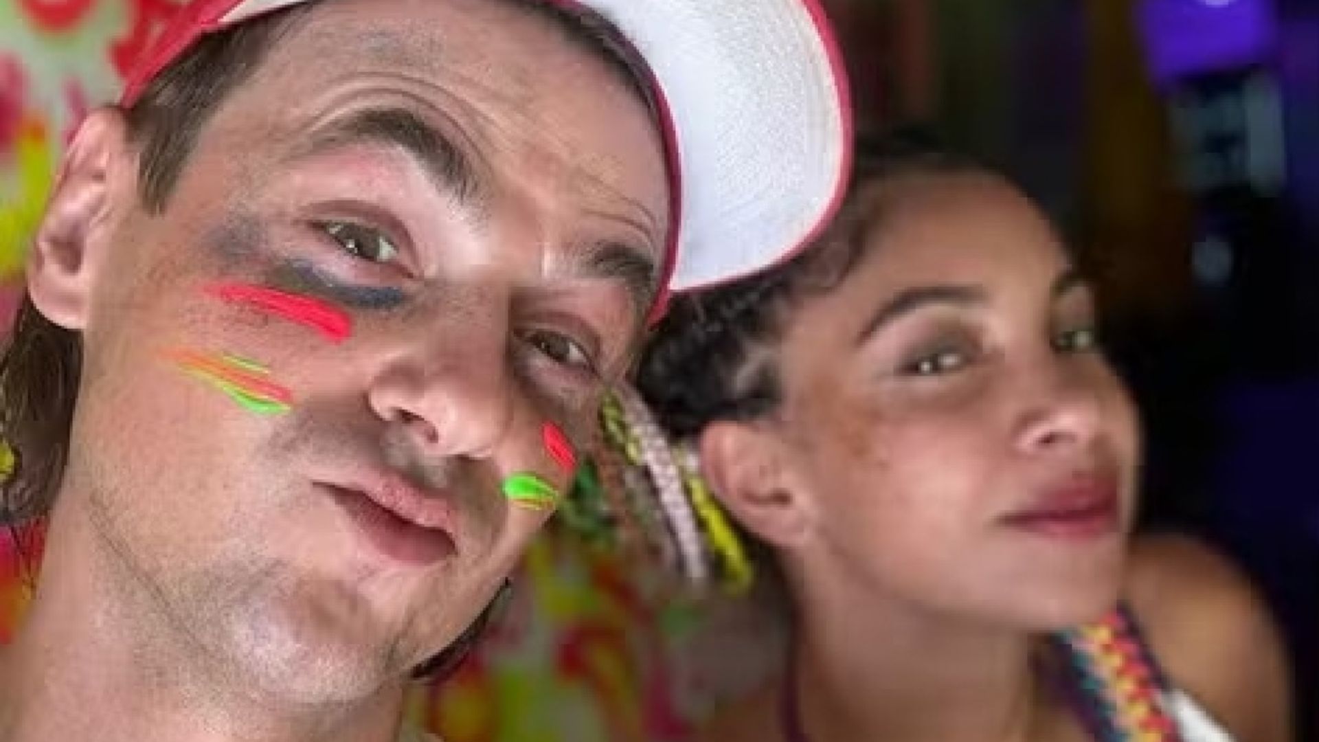 Ex-galã de Malhação, Daniel Erthal assume relacionamento com jovem 20 anos mais nova