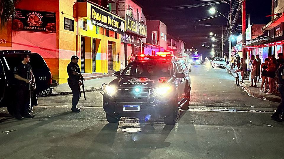 Mulher esfaqueia filho nas costas no interior de São Paulo