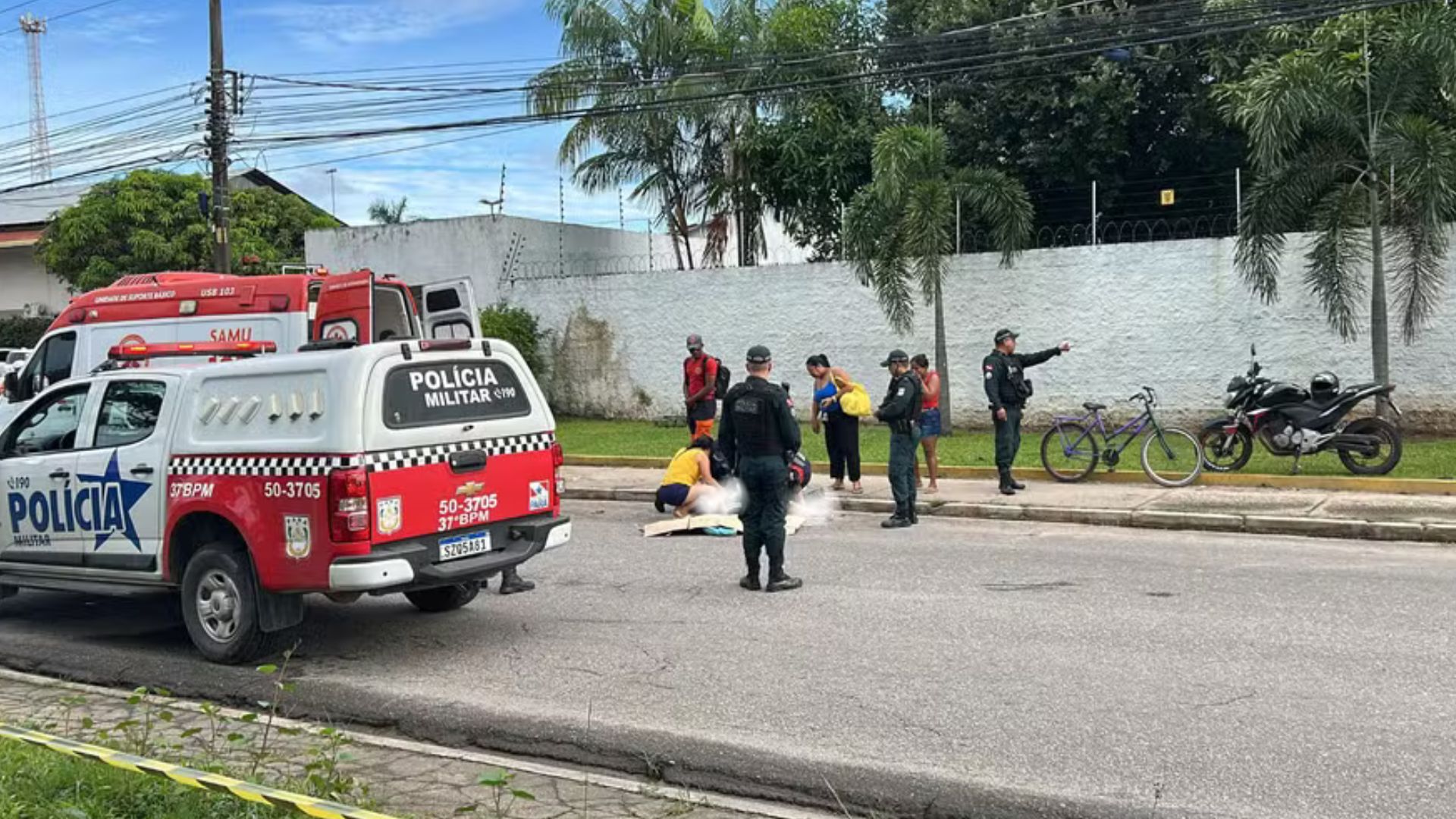 Tragédia! Criança cai de bicicleta e morre atropelada por carreta em Avenida