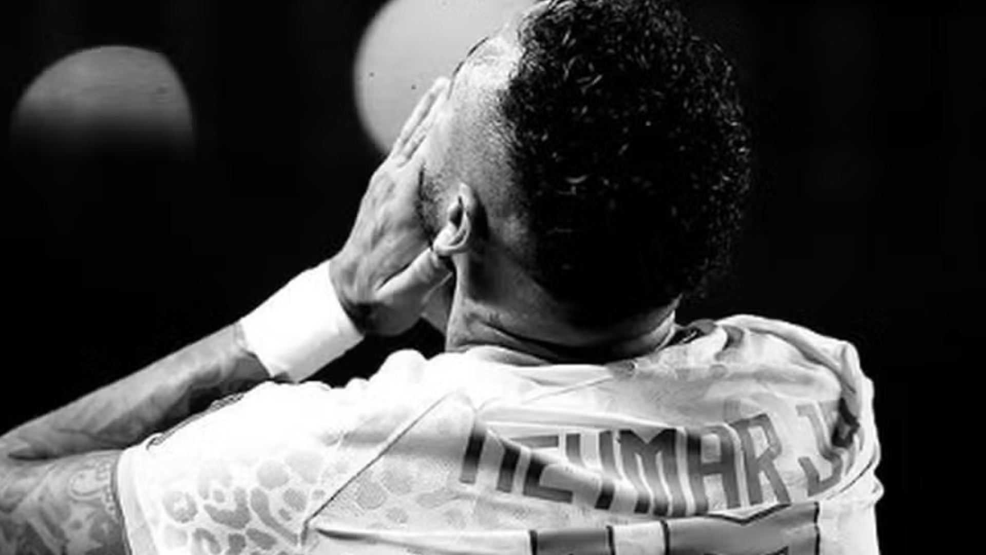 Em meio á polêmica sobre suposta traição; Neymar é cortado da Seleção e faz desabafo: ‘Faz parte’