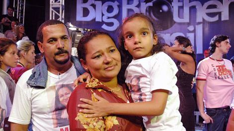 BBB 6 premiou mãe de jovem com paralisia cerebral; veja como elas estão hoje