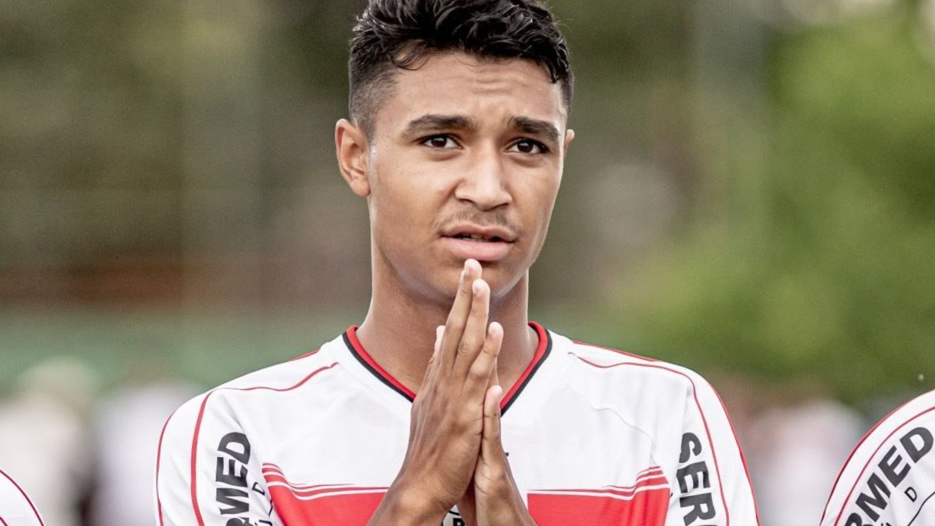 Família de Pedro Severino pede sigilo sobre estado de saúde do atacante: entenda