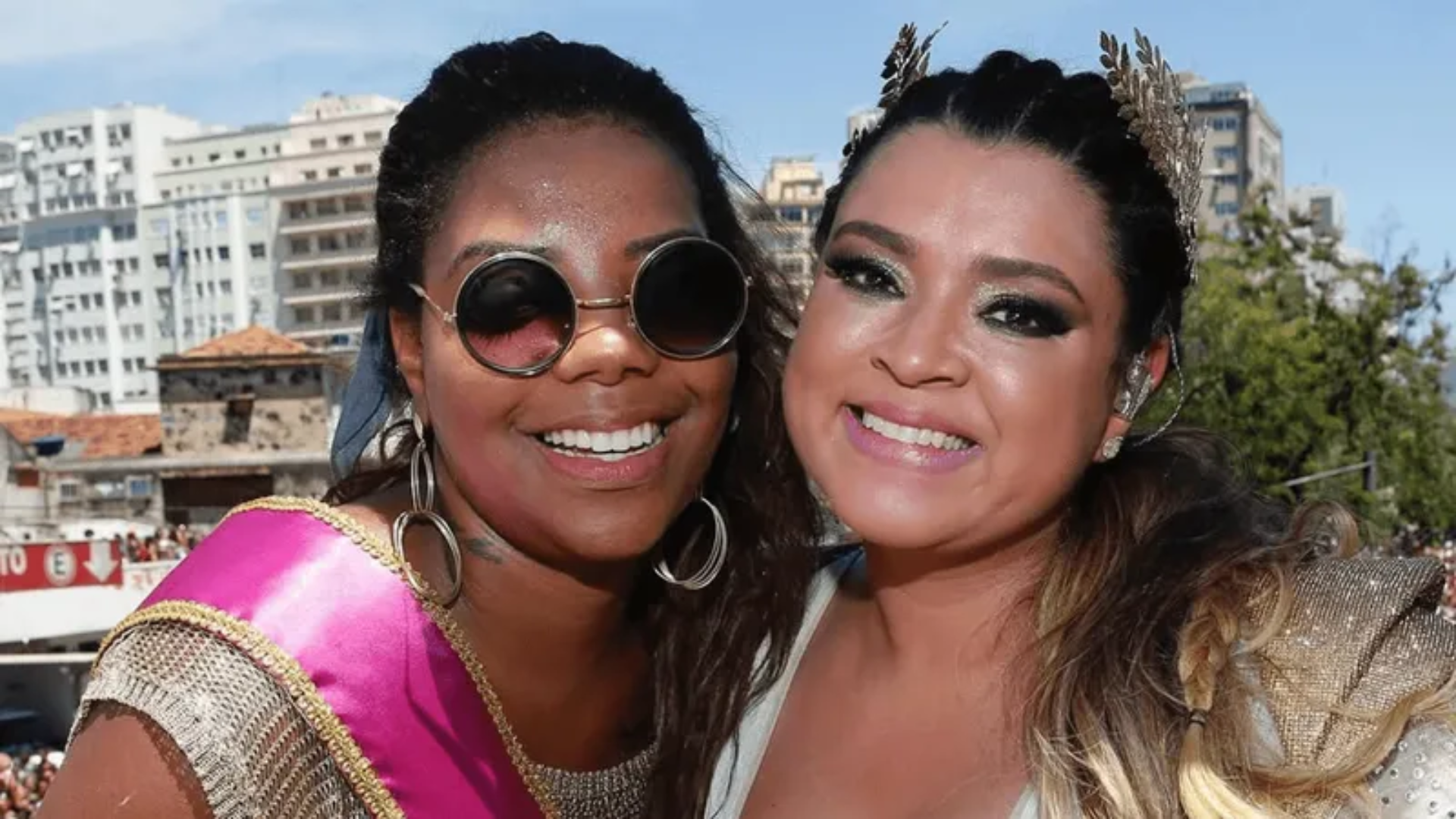 Preta Gil ganha homenagem em bloco de Ludmilla no Rio e agradece: ‘Fiquei emocionada’