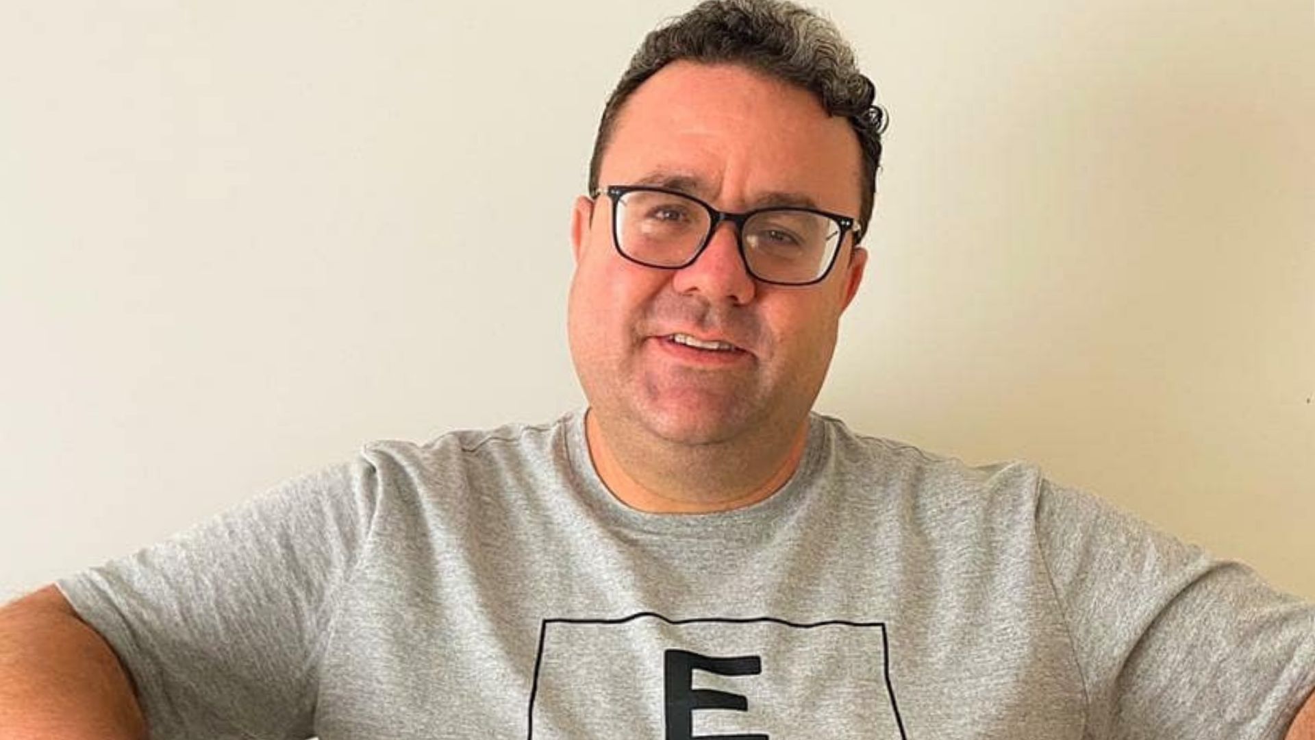 Quem era Cris Freitas? Jornalista encontrado morto com sinais de crueldade