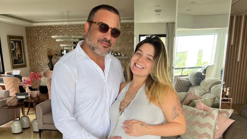 Reconciliação? Após briga familiar, Viih Tube compartilha foto do pai com Ravi