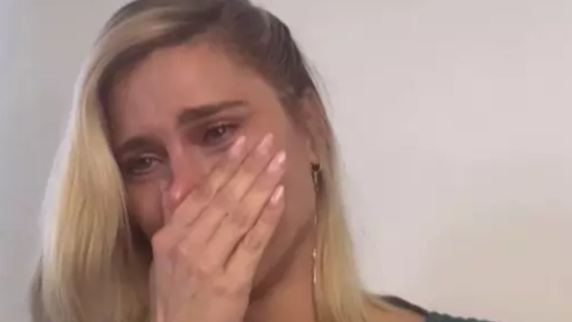 Síndrome do ninho vazio: Entenda a condição que aflige Carolina Dieckmann