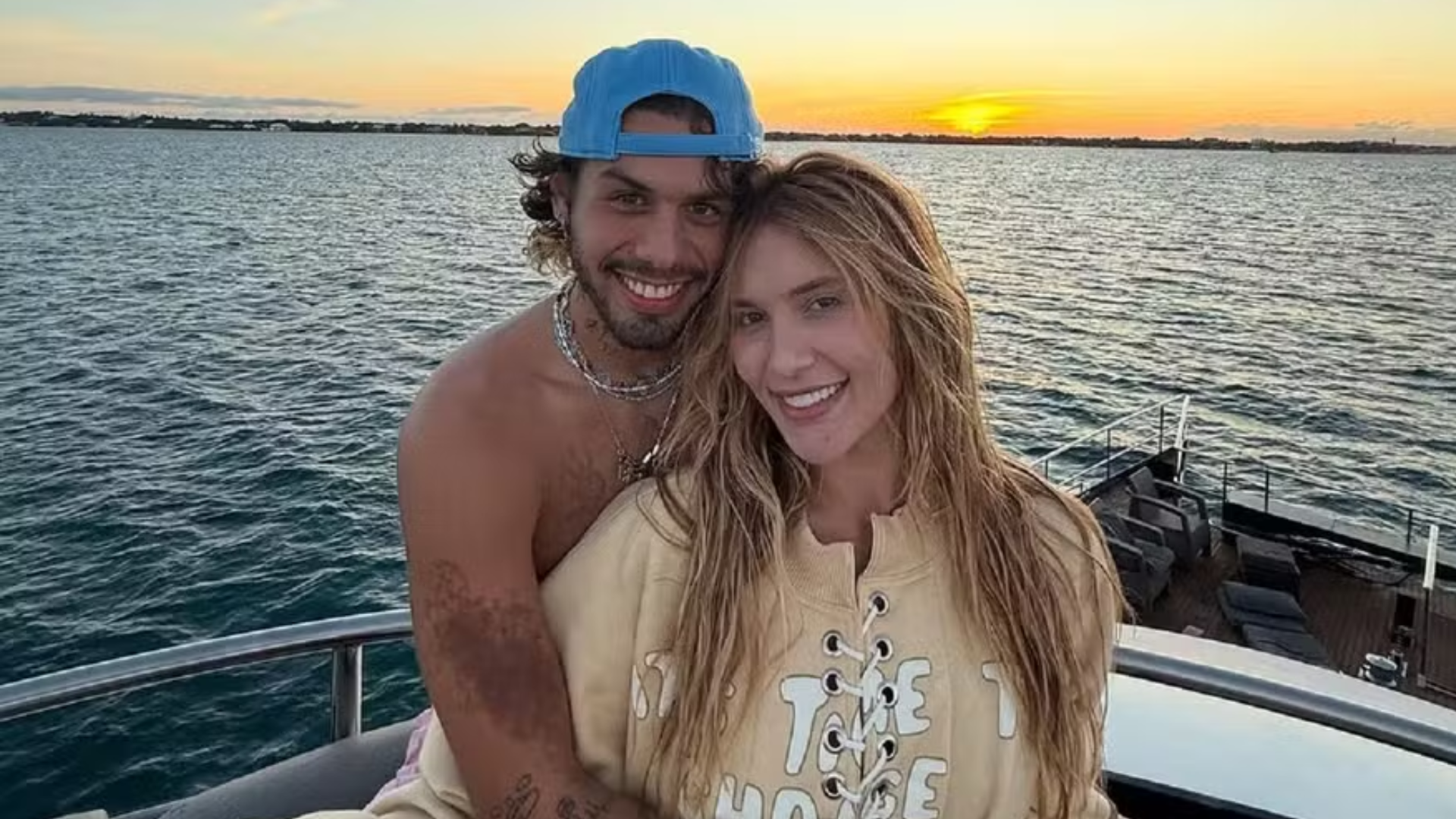 Virginia Fonseca e Zé Felipe falam sobre gastos do cantor: ‘Quanto tem na conta’