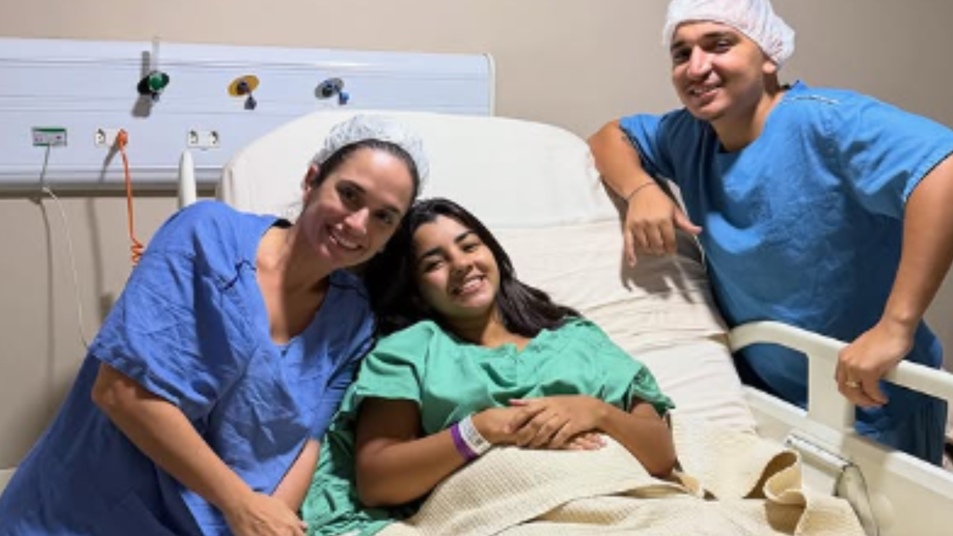 Grávida, Ary Mirelle, esposa de João Gomes, passa por cirurgia de urgência: ‘Um alto risco’