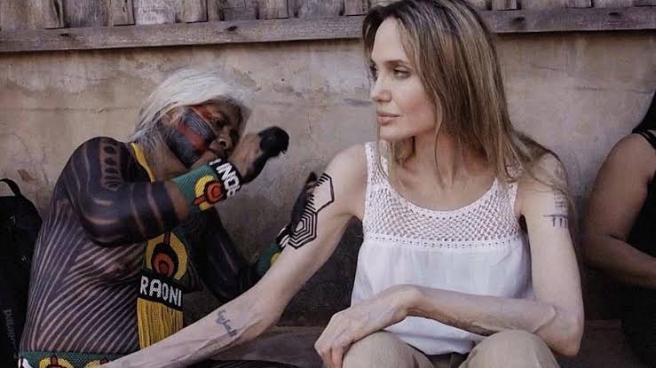 No Brasil! Angelina Jolie visita a Zona Leste de São Paulo nesta sexta-feira.