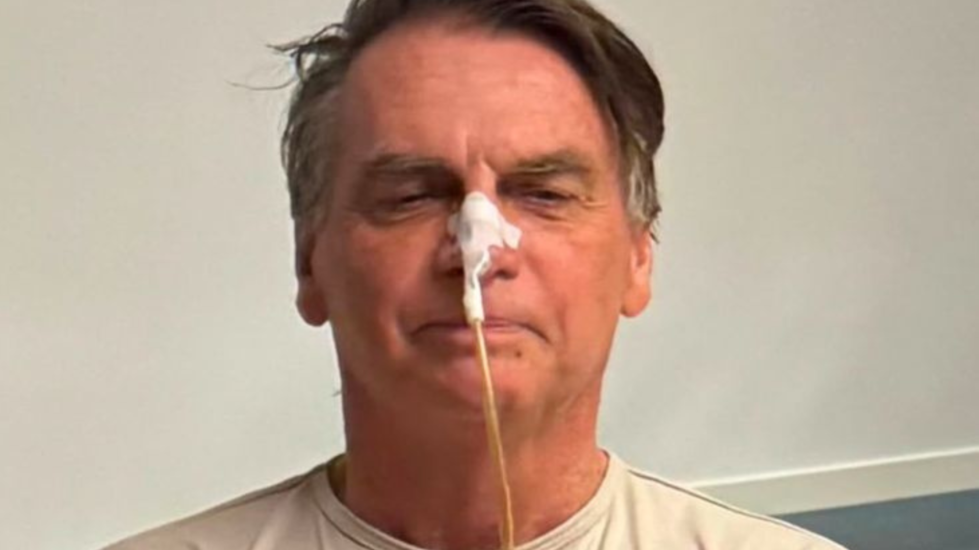 Novo boletim médico atualiza estado de saúde de Bolsonaro na UTI: ‘De forma cautelosa’