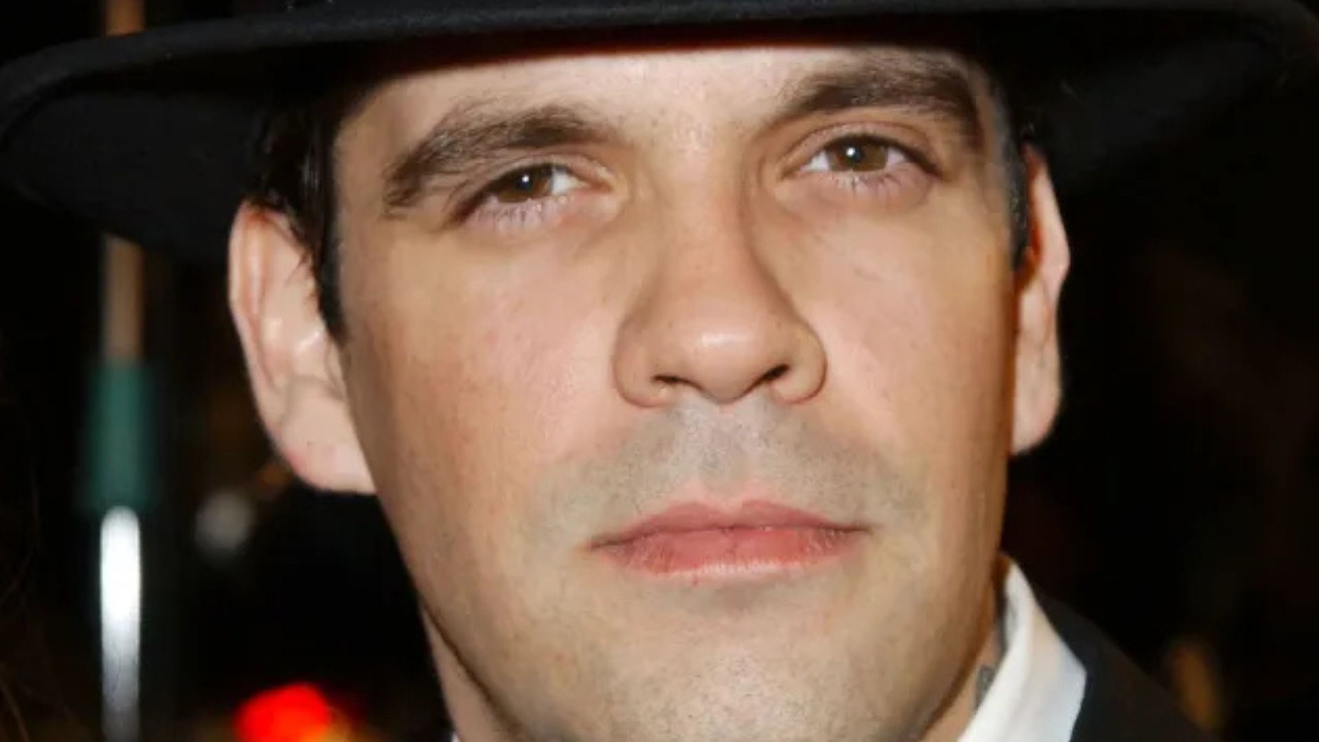 Luto! Morre Nicky Katt, ator de ‘Friends’ e ‘Escola do Rock’, aos 54 anos