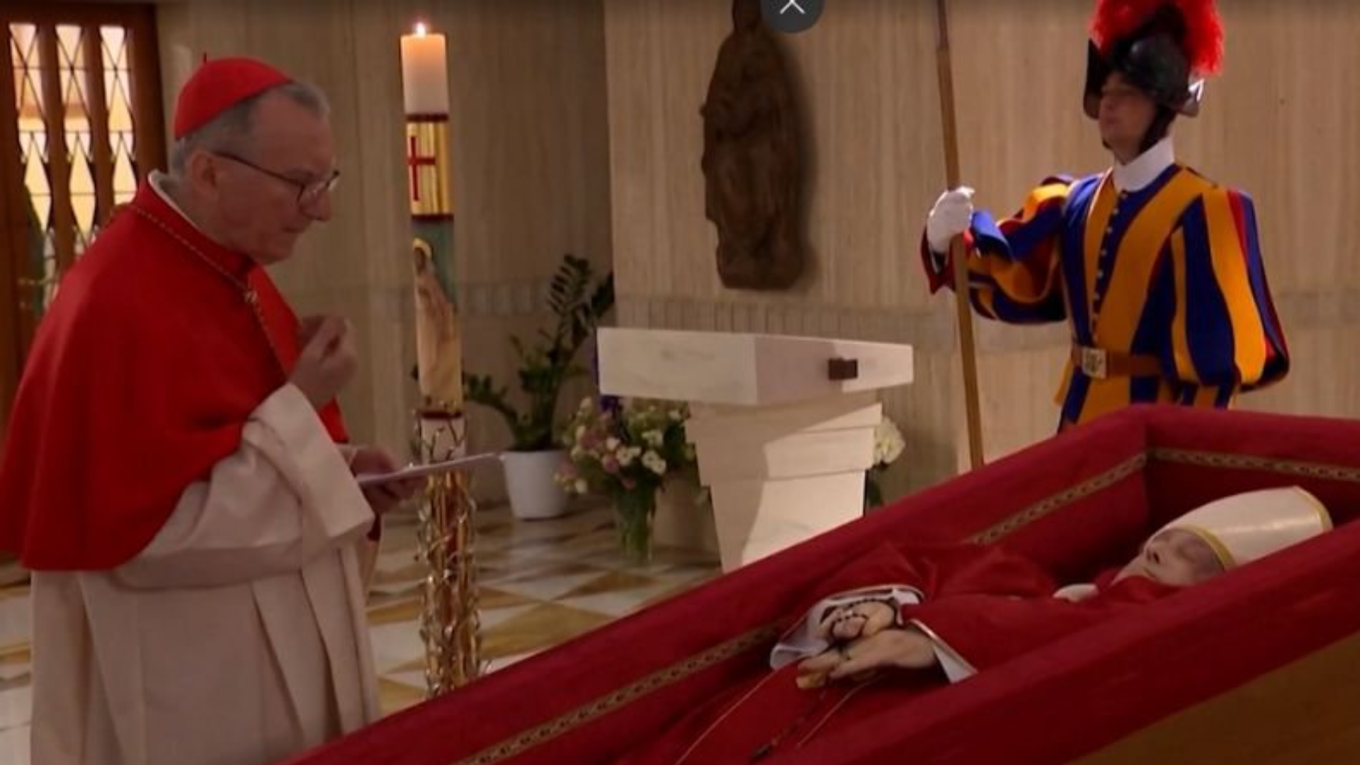 Papa Francisco é velado nesta quarta-feira; cerimônia é aberta ao público no Vaticano