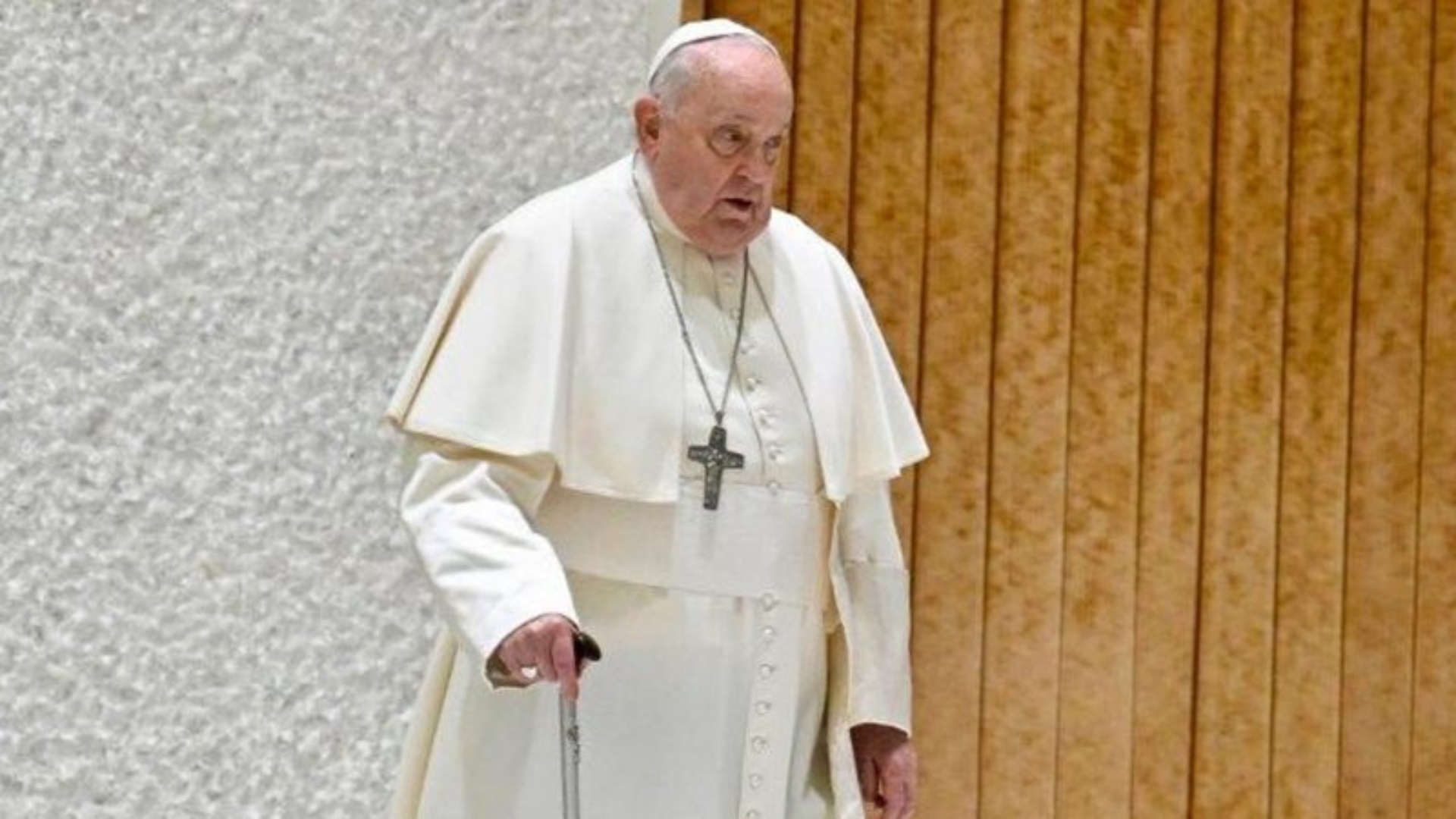Na infância, Papa Francisco viveu grande amor: ‘Se não casar com você, viro papa’