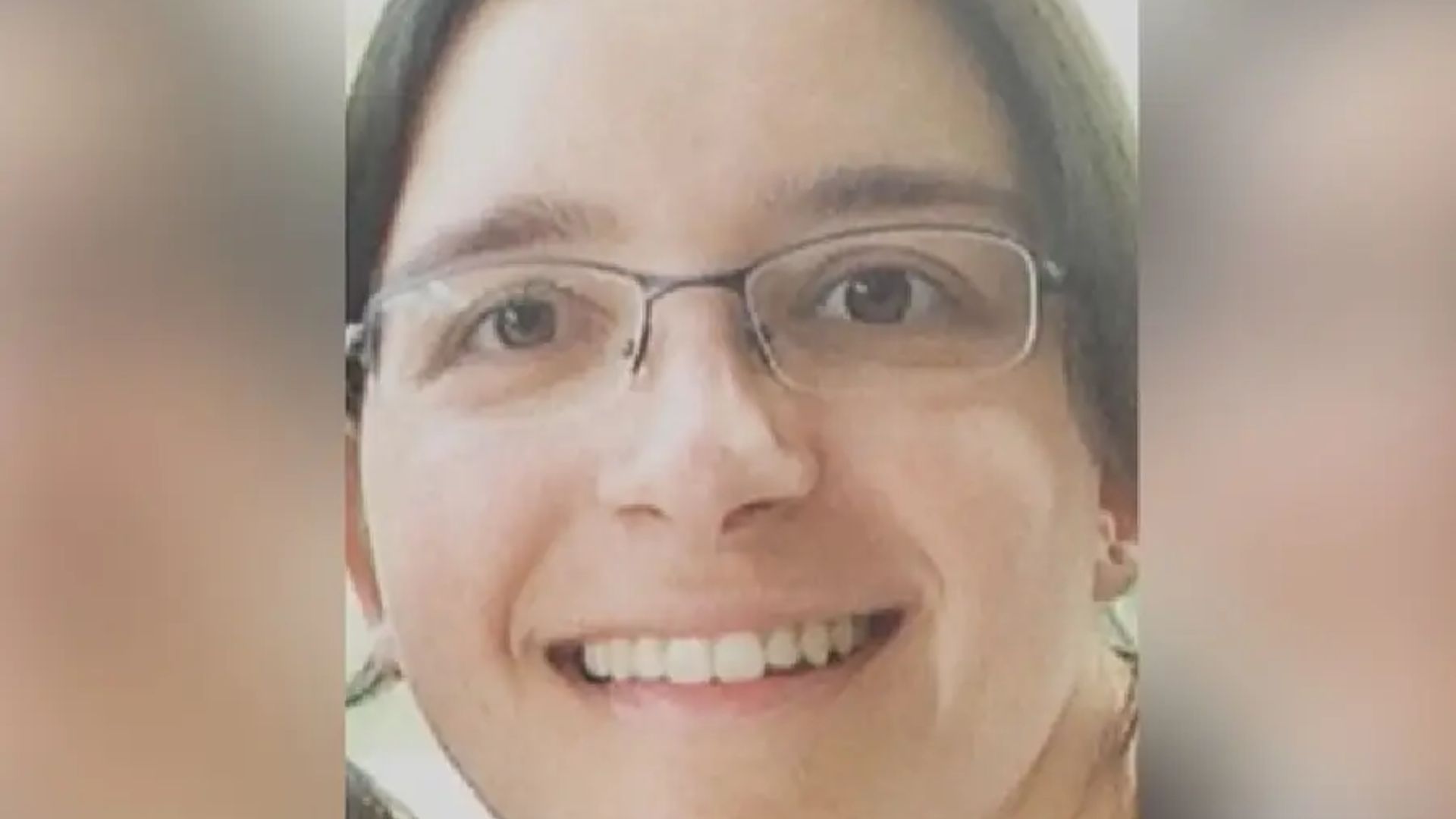 Esposa de professora encontrada morta em terreno baldio é ouvida pela Polícia