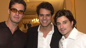 Record quebrou regra e exibiu abertura de novela no final dos capítulos há 24 anos