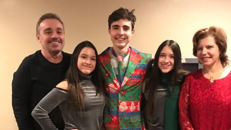 Rose Miriam presta homenagem a Gugu no dia do seu aniversário: ‘Grande homem’