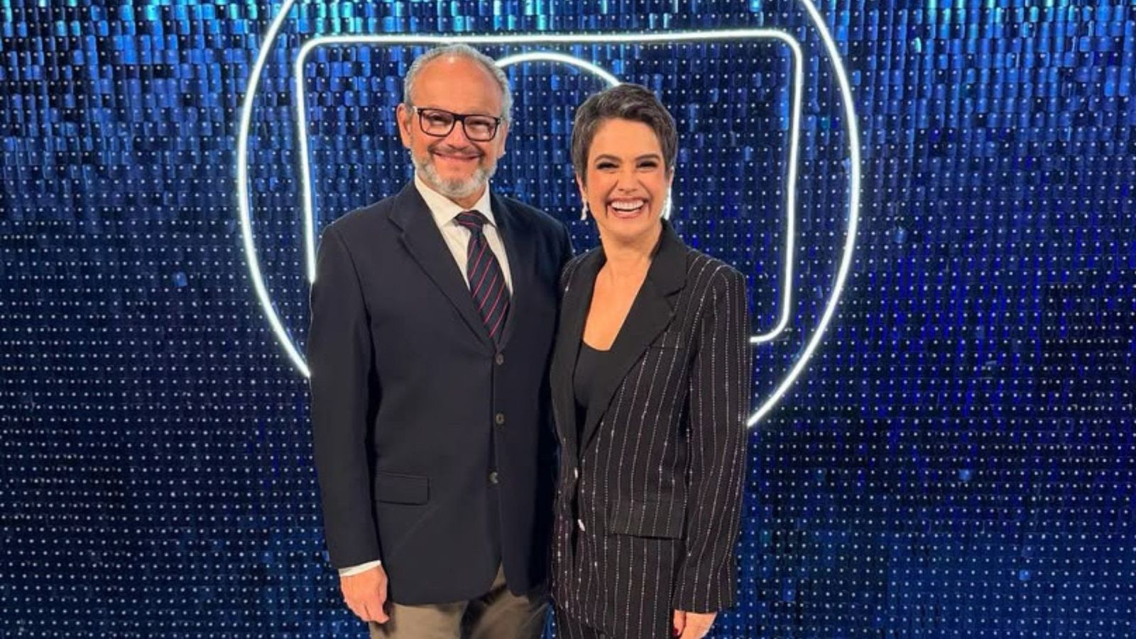 Sandra Annenberg celebra 60 anos da TV Globo ao lado do marido: ‘Aqui que nos conhecemos’