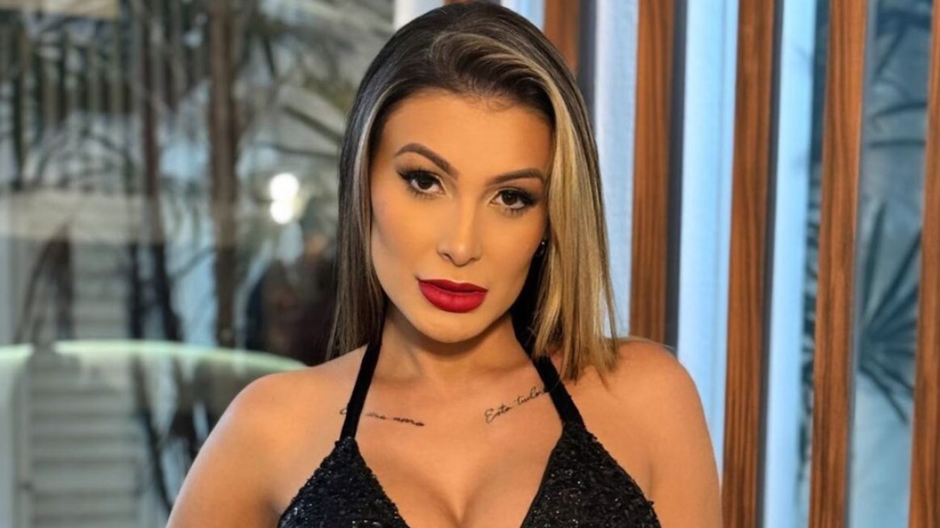Andressa Urach revela que vai gravar filme adulto com ex-A Fazenda: ‘Uma cuspindo na outra’