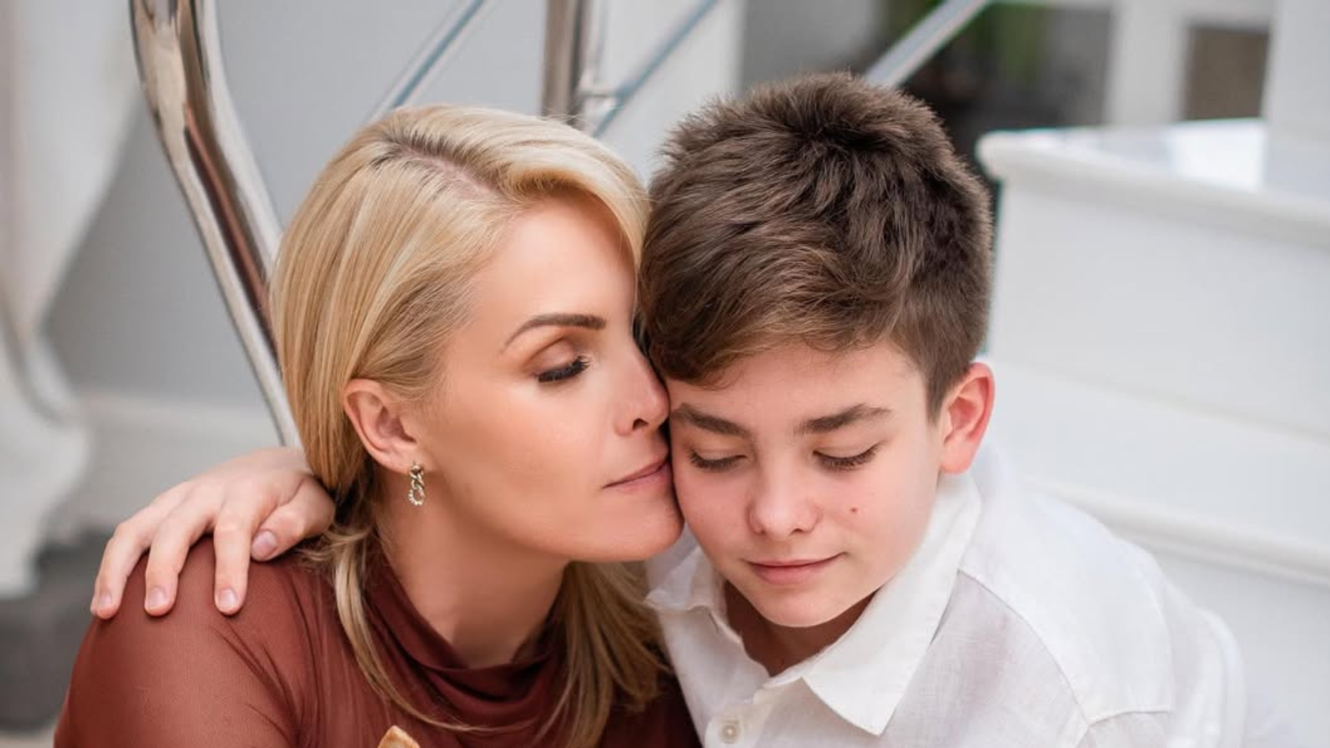 Ana Hickmann abre o coração sobre ser mãe: ‘Virou meu mundo do avesso’