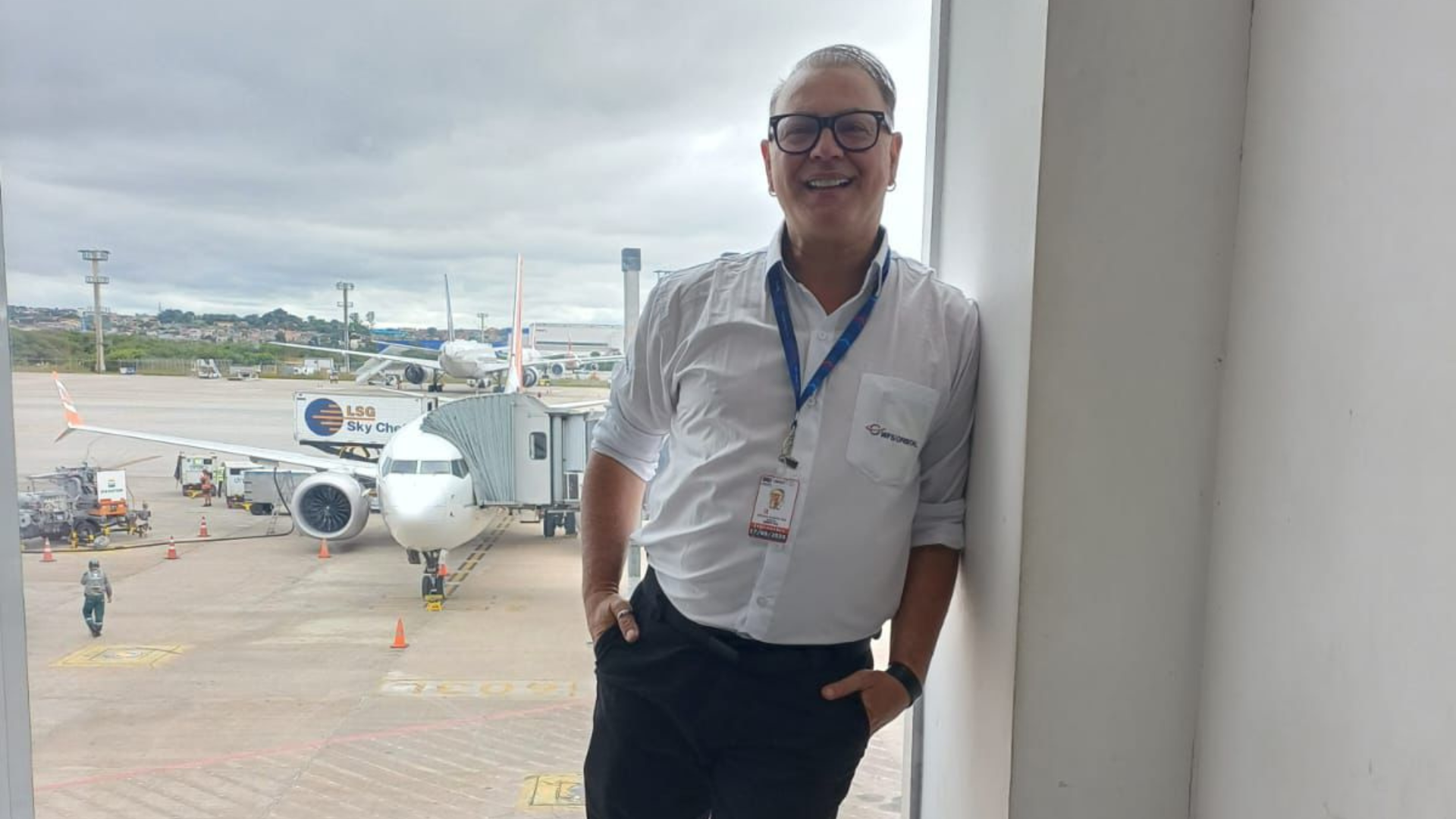 Ex-BBB Dicesar expõe situação inusitada em novo emprego: ‘Achava que era pegadinha’