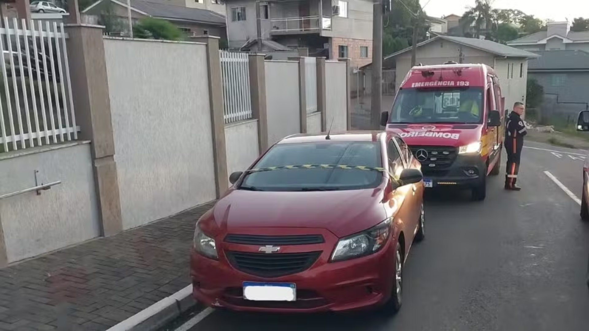 Madrasta de criança de 3 anos morta ao ser esquecida em carro por 10h é indiciada