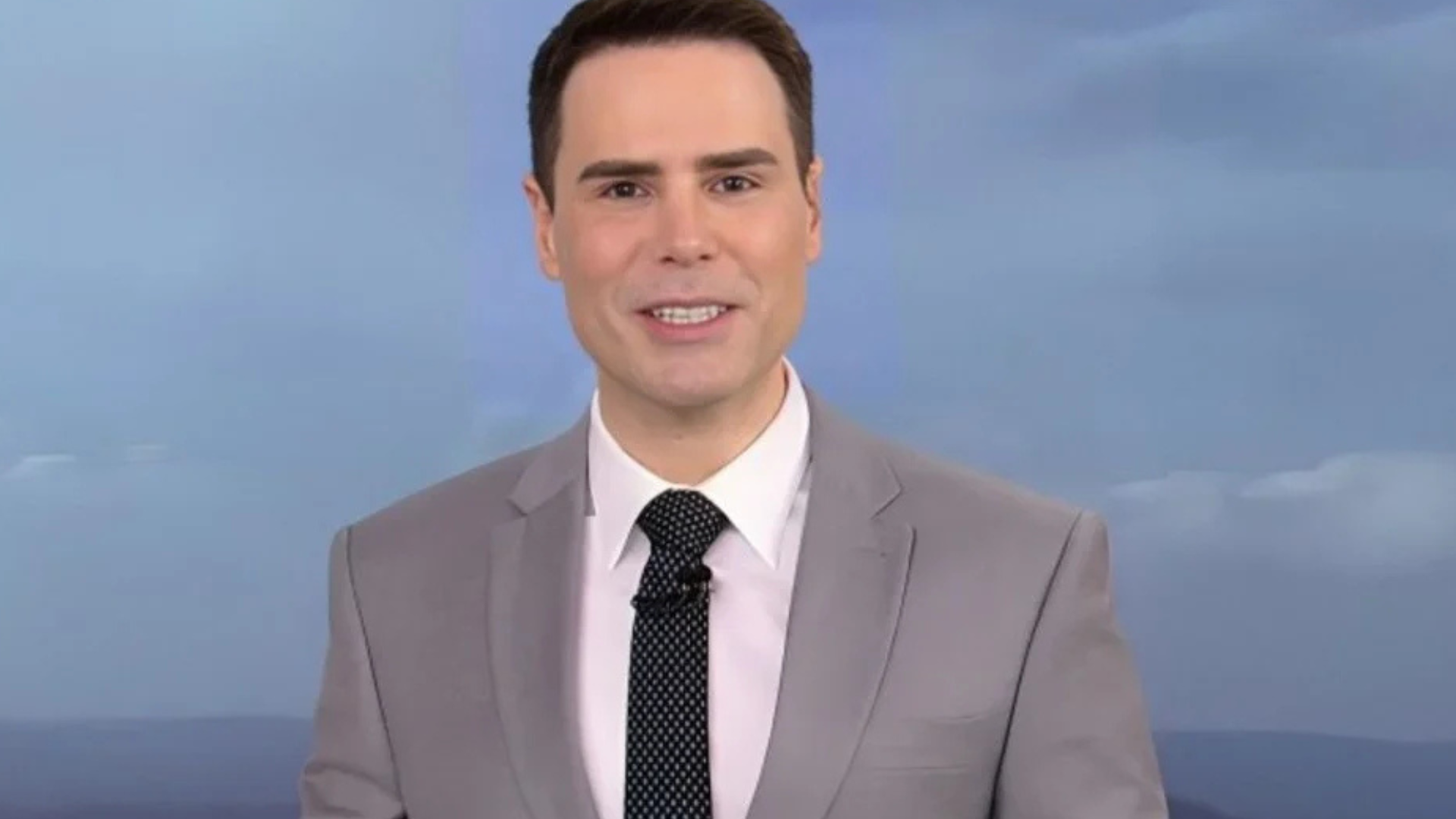 Luiz Bacci confirma quadro de fofocas em novo programa no SBT: ‘Tenho a língua bem afiada’