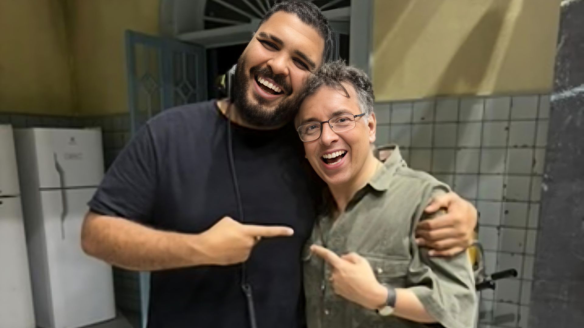 Rodrigo Fagundes revive cena caótica da infância de Paulo Vieira: ‘Foi um caos’