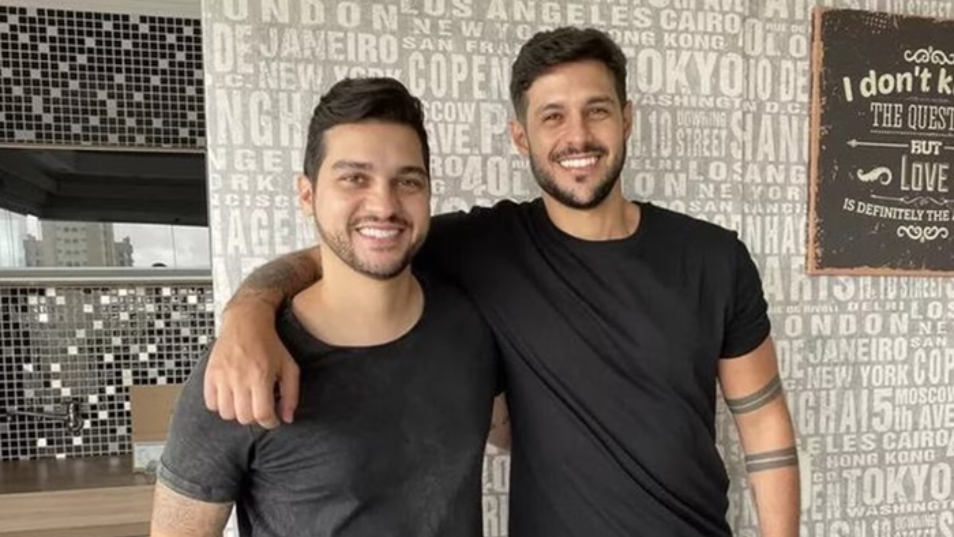 Após briga pública, irmão tenta reconciliação com Rodrigo Mussi e faz convite