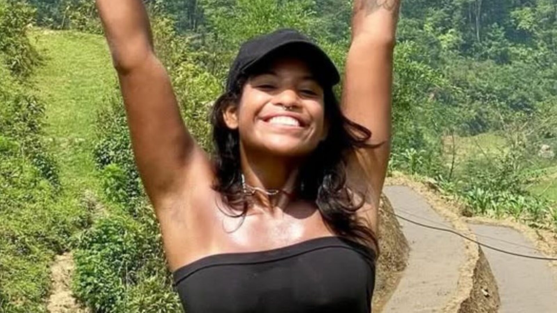 Antes de morrer na Indonésia, brasileira fez promessa para amiga: ‘Tô de volta’